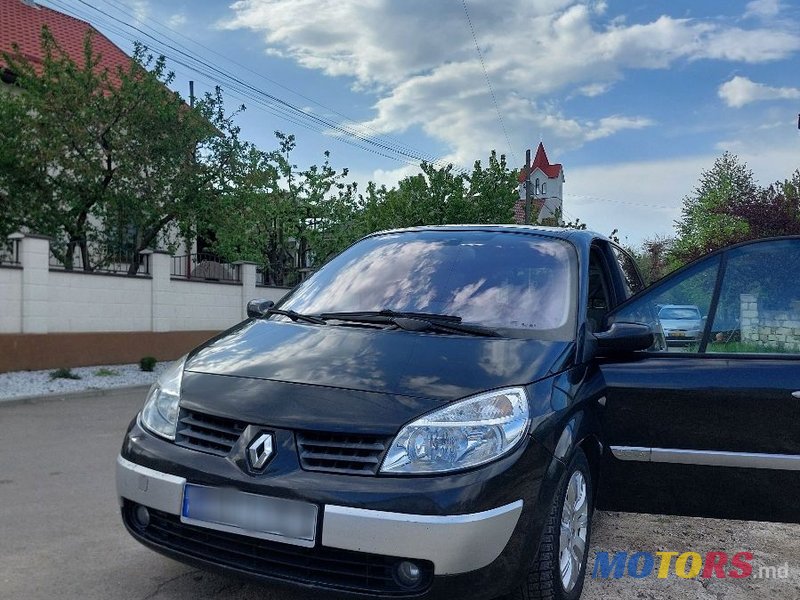 2004' Renault Scenic photo #2