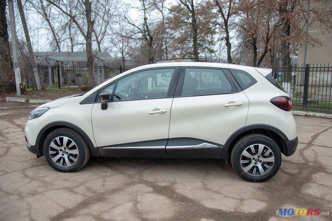 2017' Renault Captur photo #2