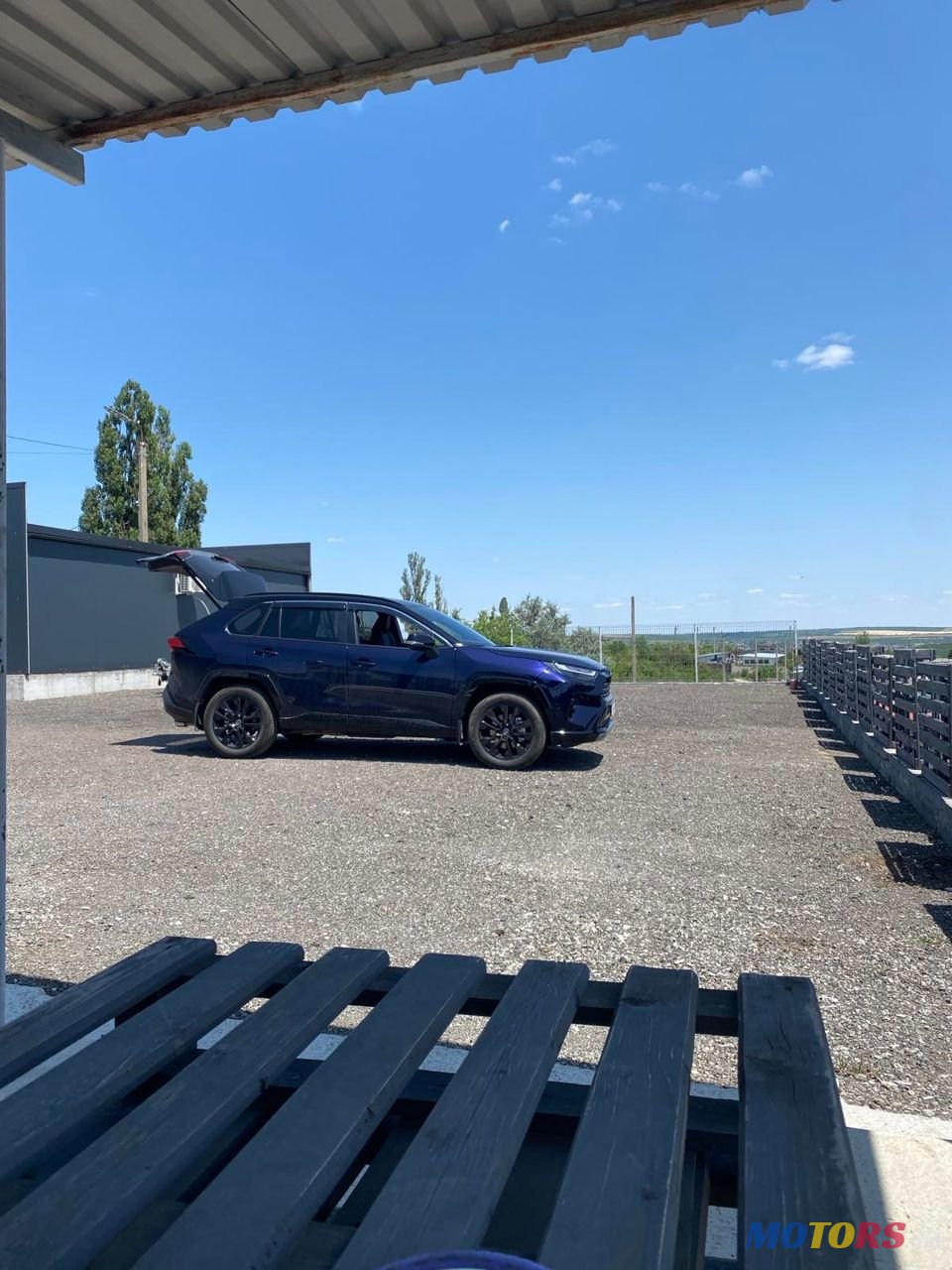 2024' Toyota RAV4 photo #3