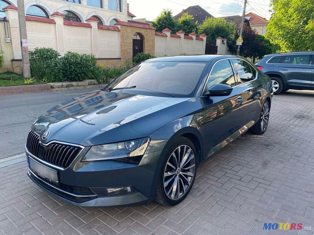 2019' Skoda Superb photo #1