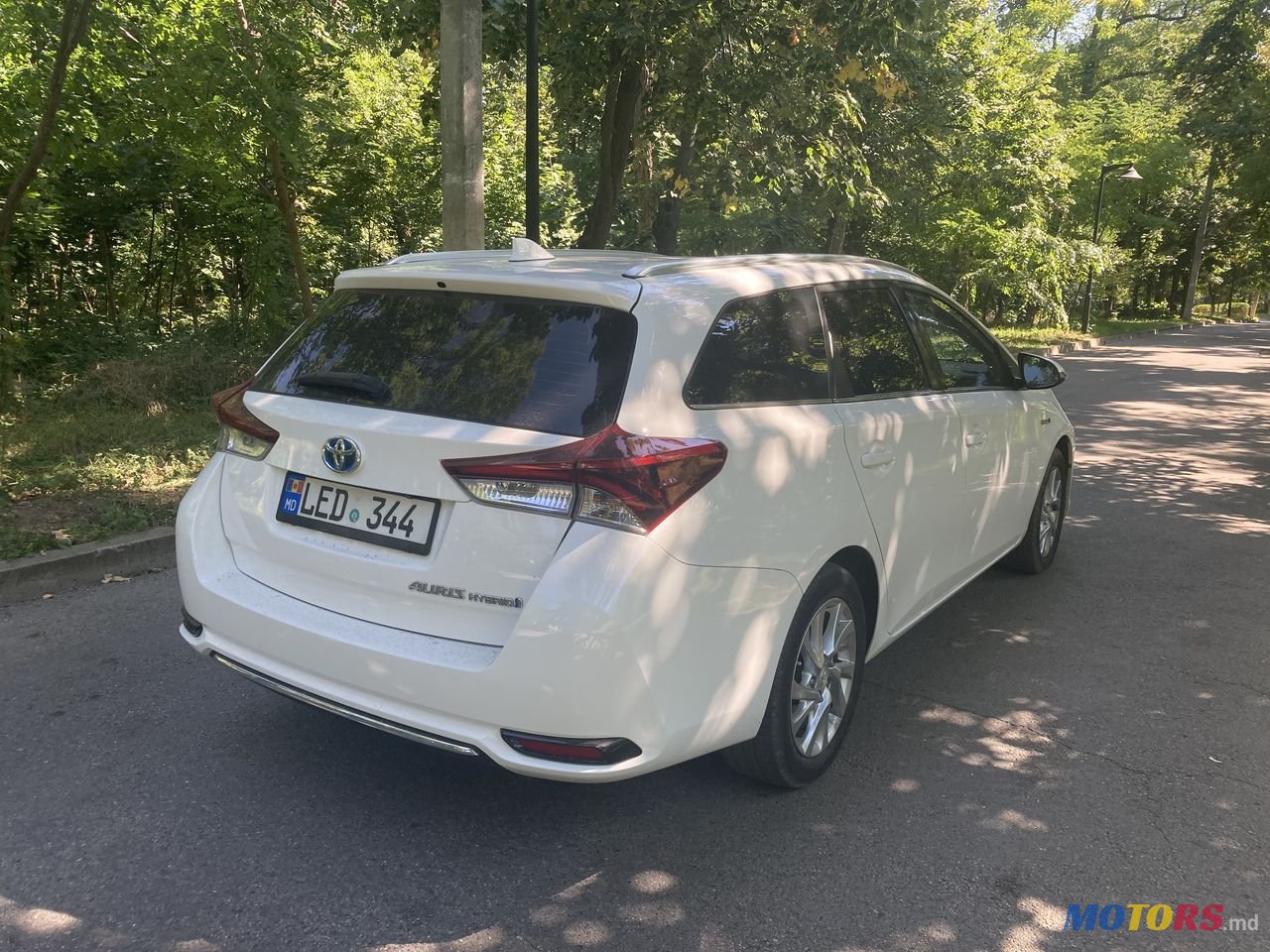 2015' Toyota Auris photo #5