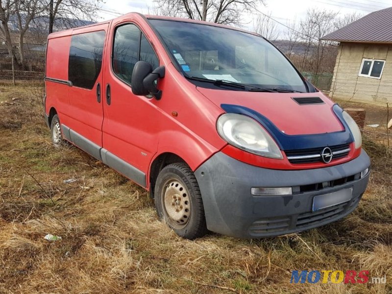 2002' Opel Vivaro photo #1