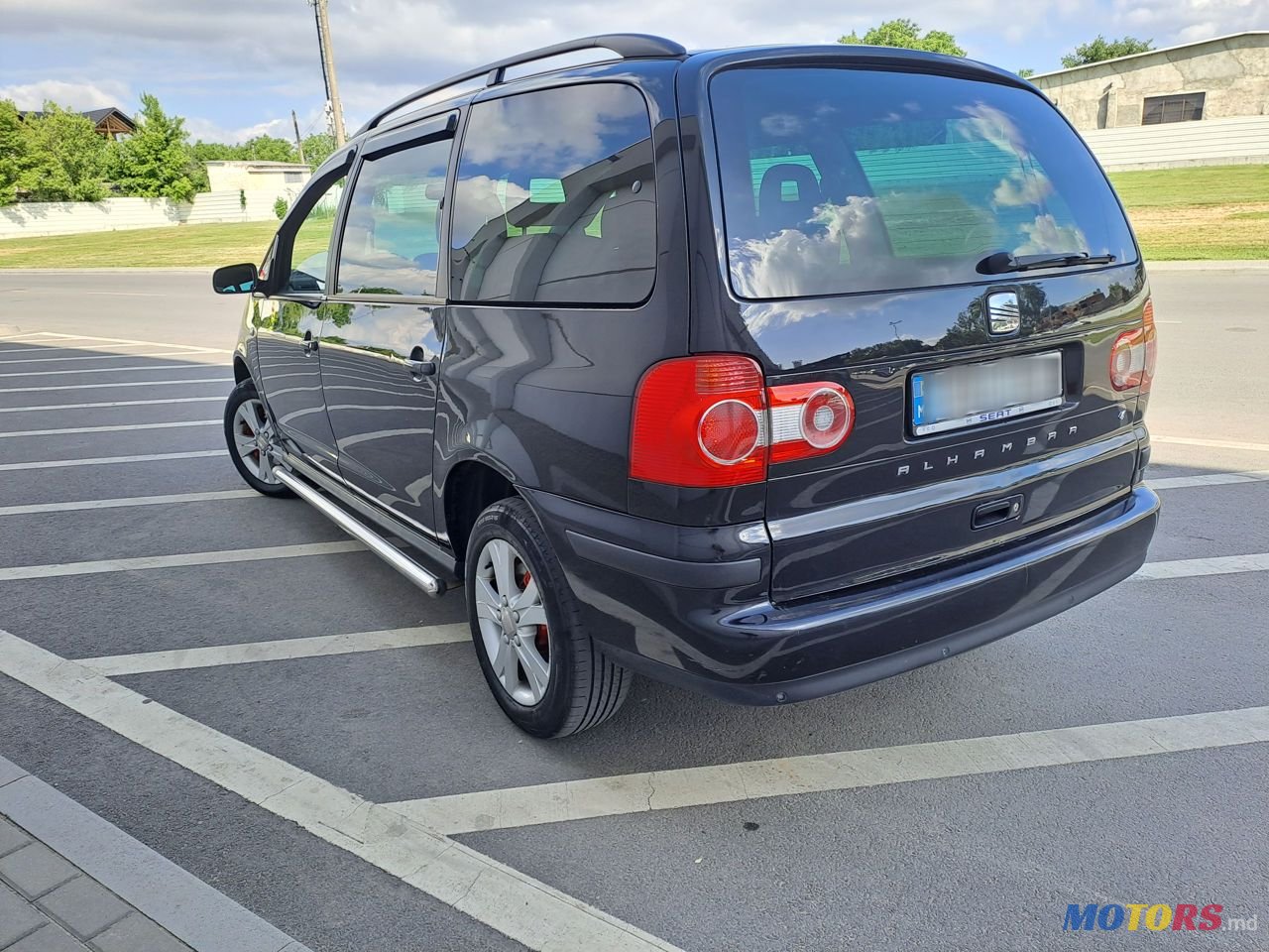 2008' SEAT Alhambra photo #3