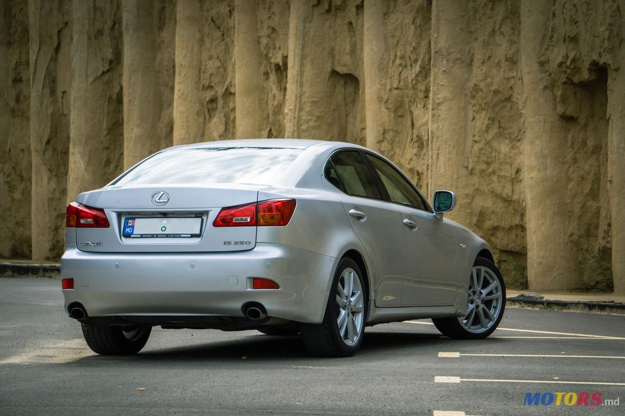 2006' Lexus Is Series photo #2