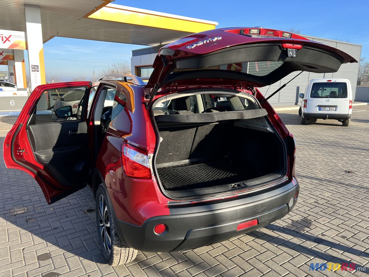 2011' Nissan Qashqai photo #6