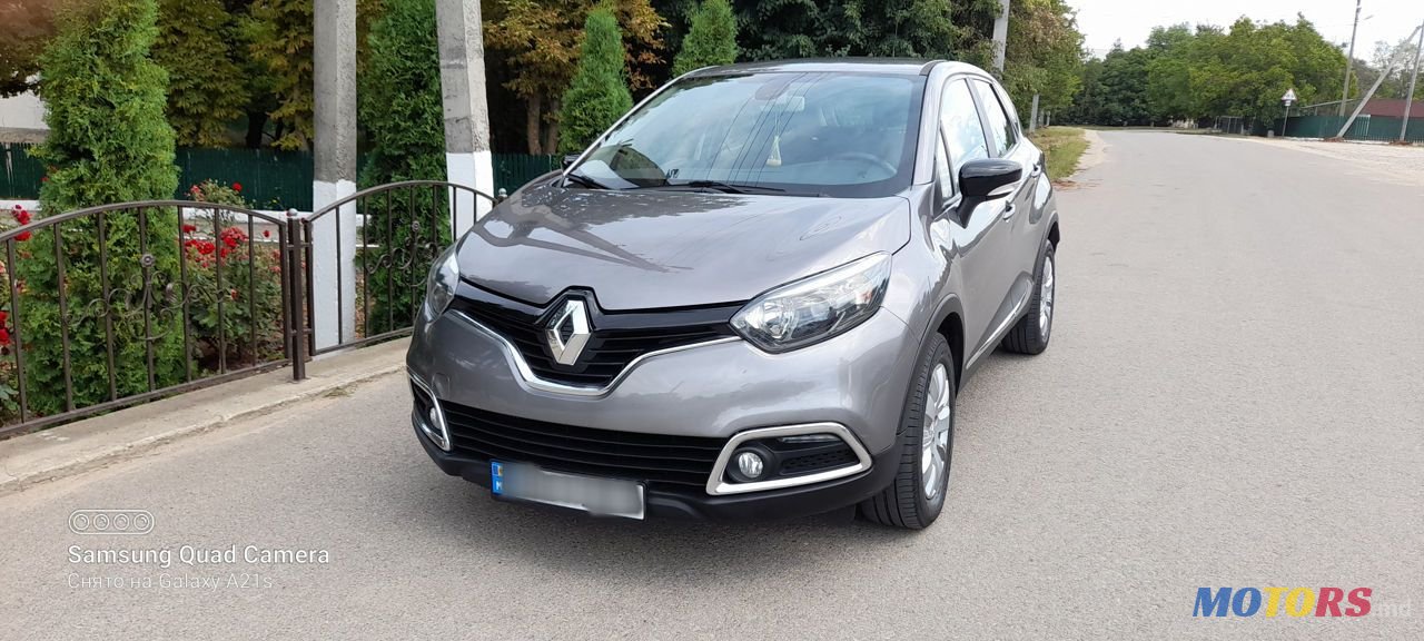 2015' Renault Captur photo #1