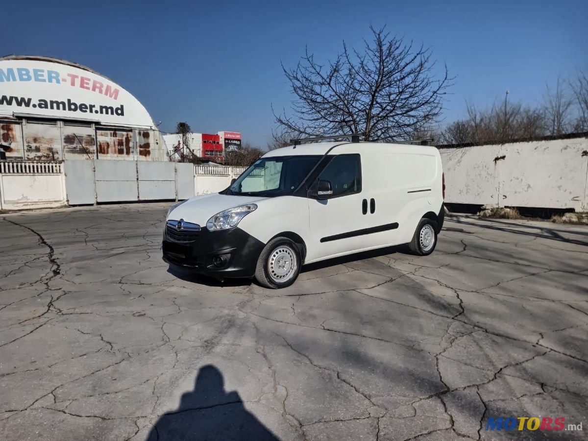 2012' Opel Combo photo #4