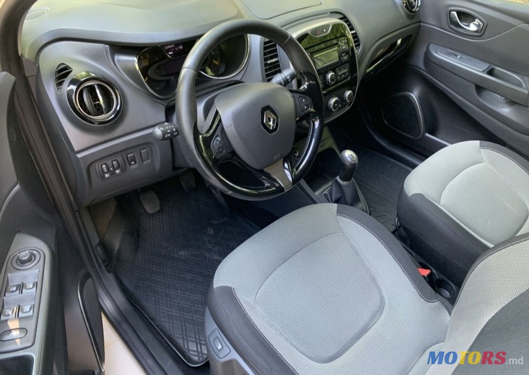 2014' Renault Captur photo #4