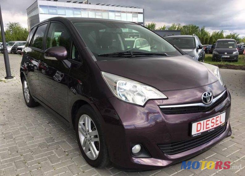 2012' Toyota Verso-S photo #1