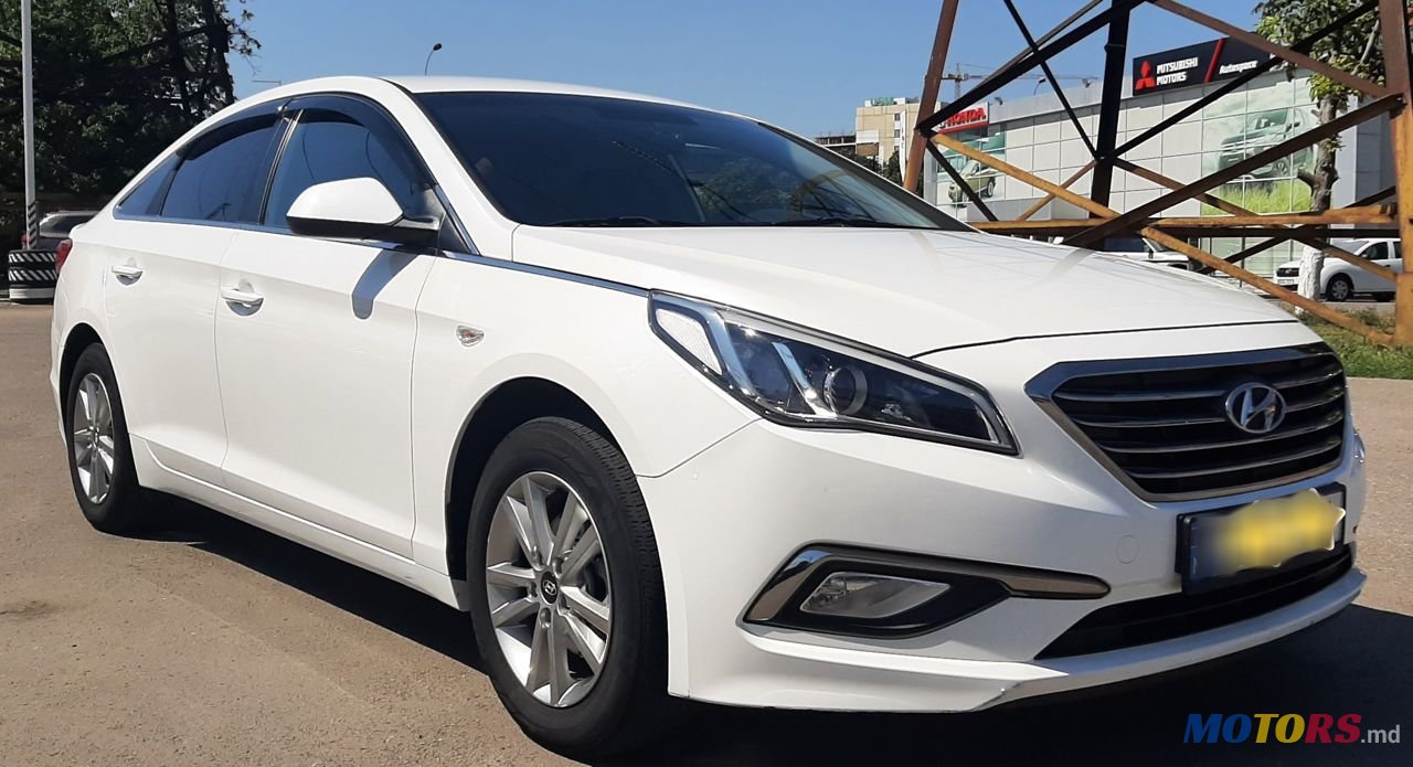 2016' Hyundai Sonata photo #4