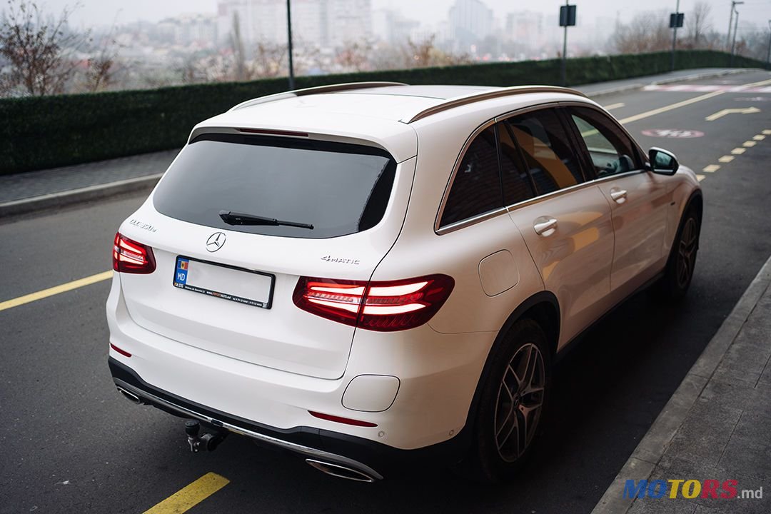 2018' Mercedes-Benz Glc photo #4