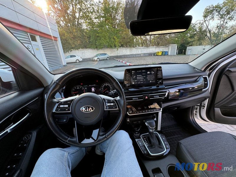 2020' Kia Seltos photo #4