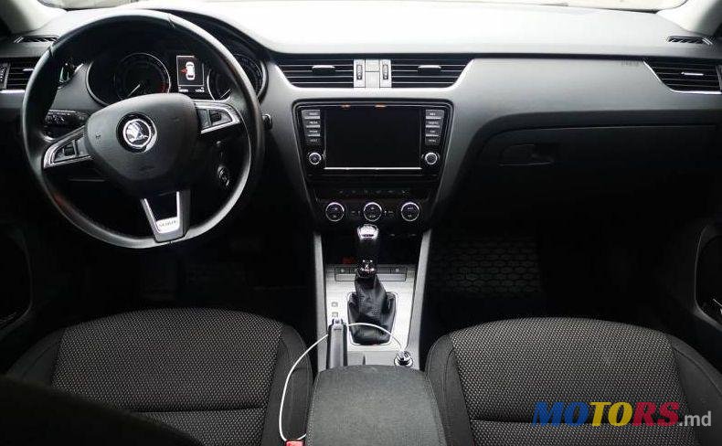 2014' Skoda Octavia photo #3