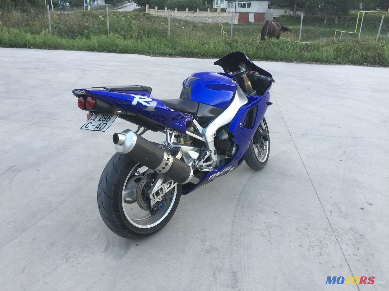2000' Yamaha YZF R1 photo #2