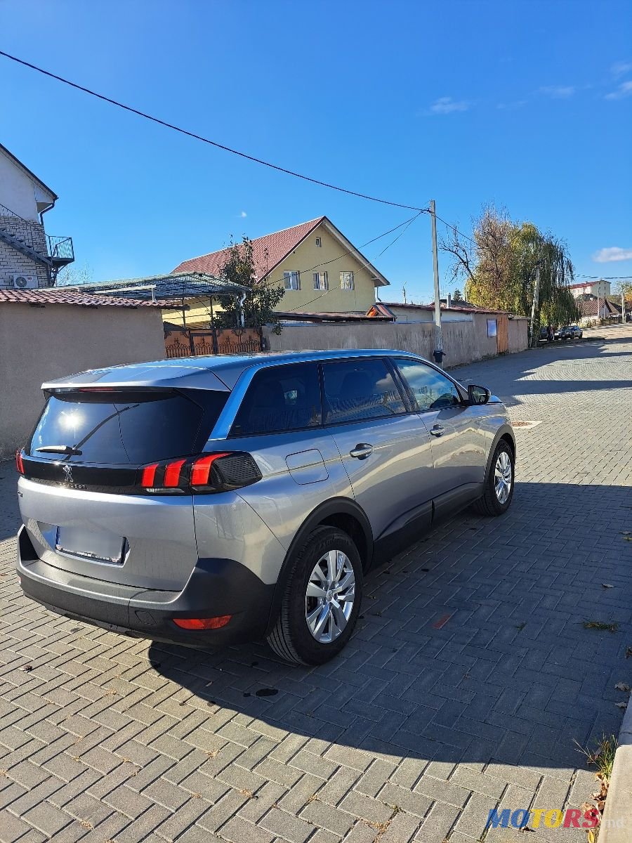 2019' Peugeot 5008 photo #4