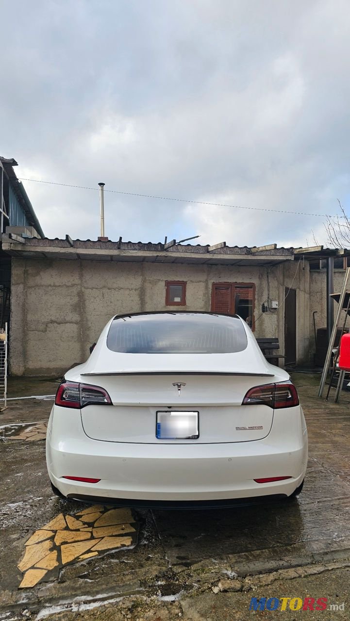 2018' Tesla Model 3 photo #3
