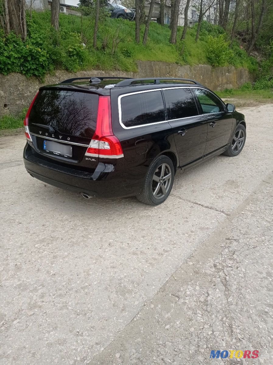 2016' Volvo V70 photo #1