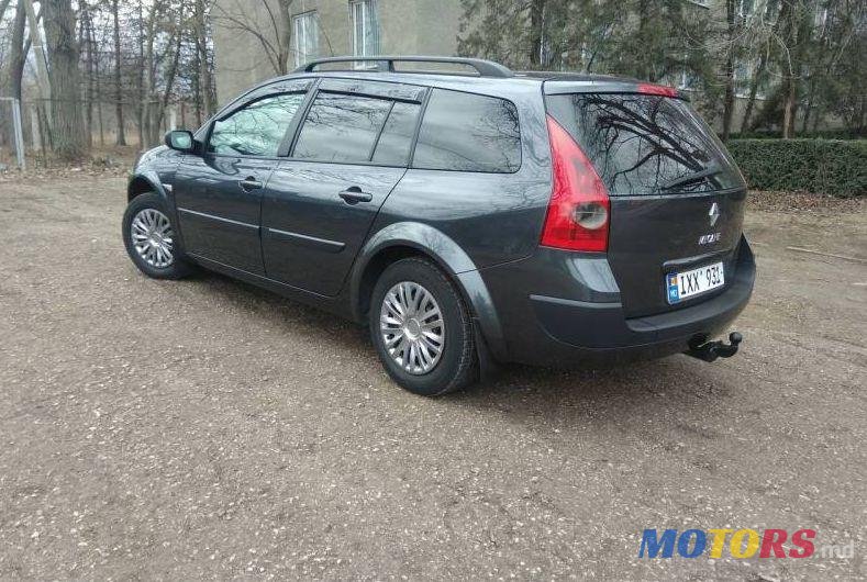 2005' Renault Megane photo #1