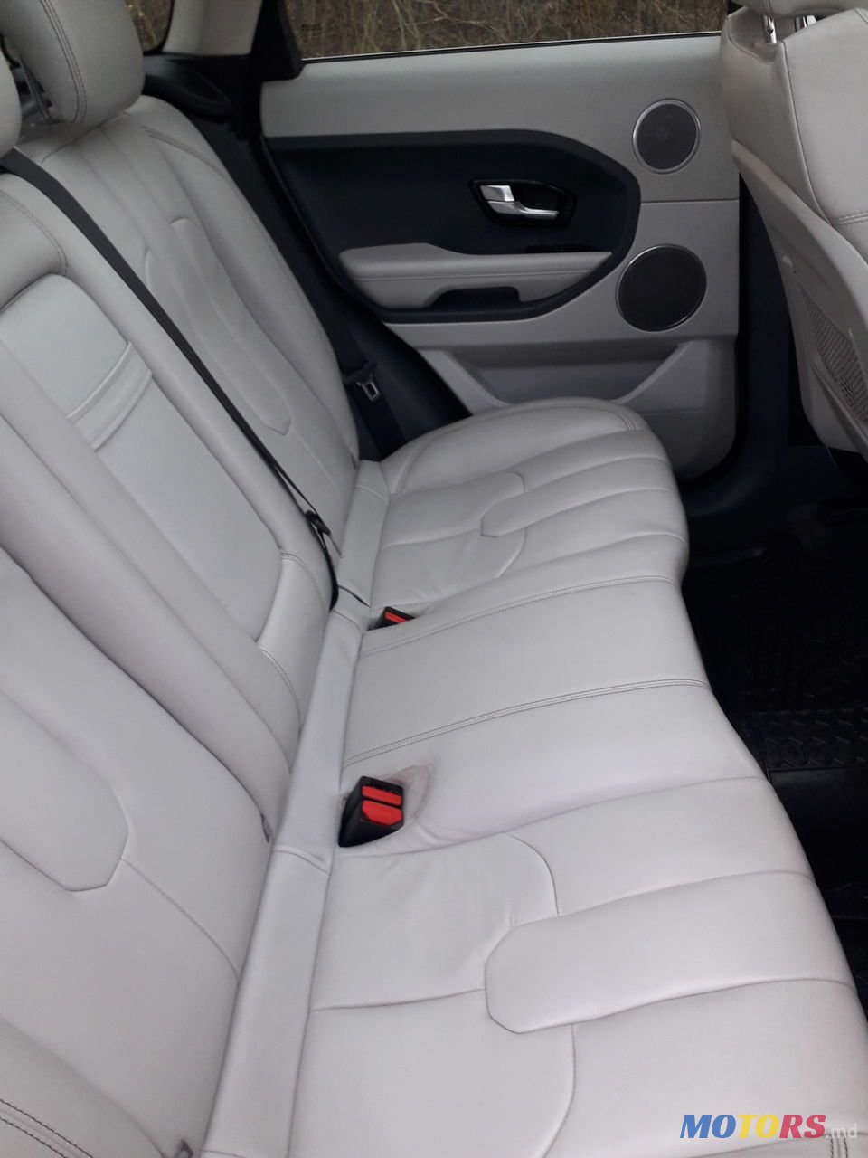 2011' Land Rover Range Rover Evoque photo #6