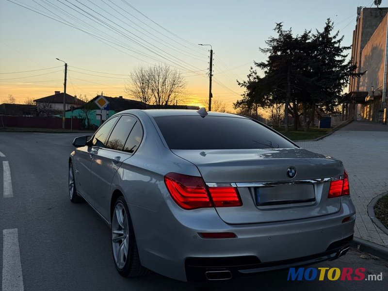 2009' BMW 7 Series photo #4