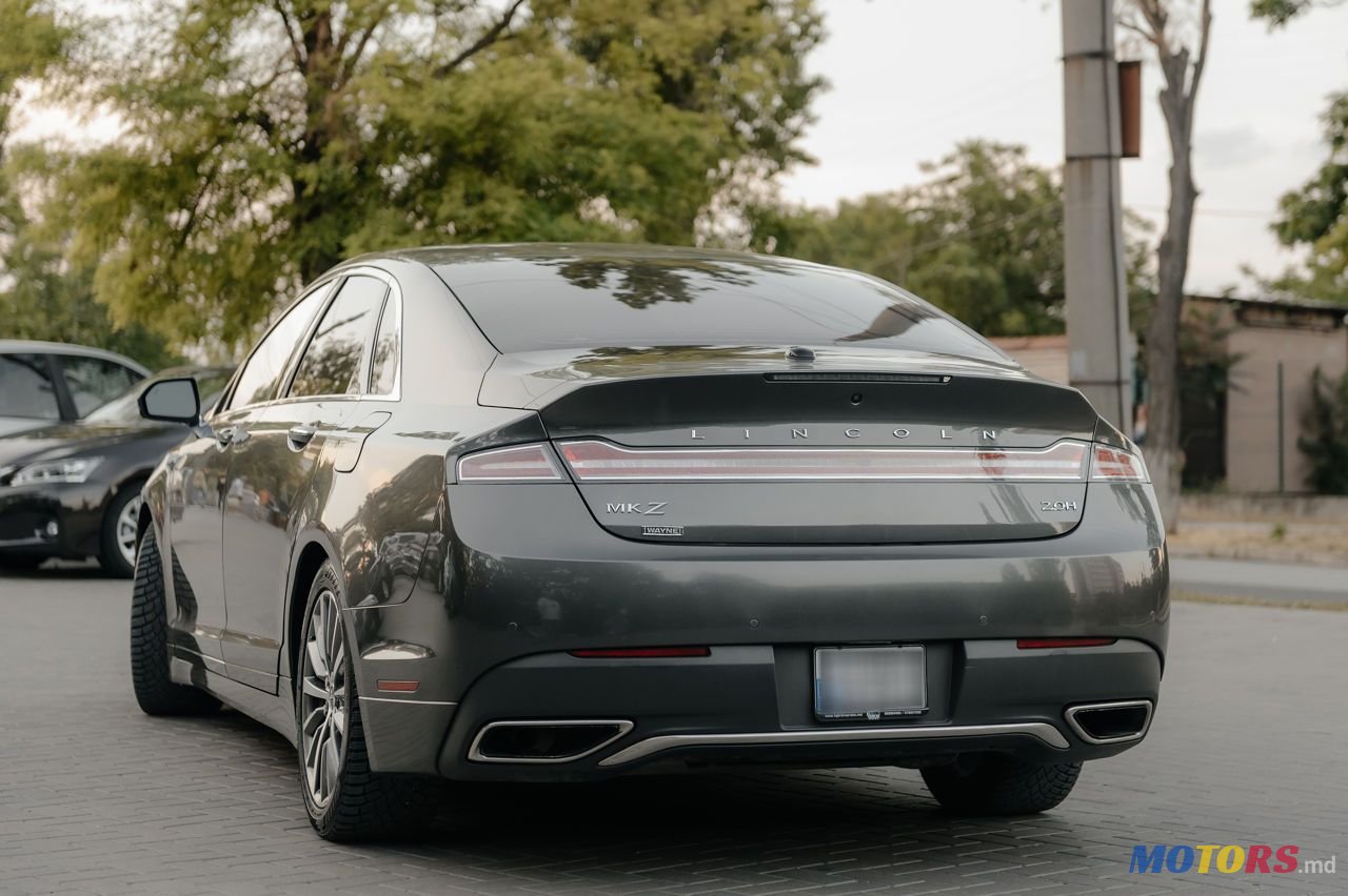 2016' Lincoln MKZ photo #5