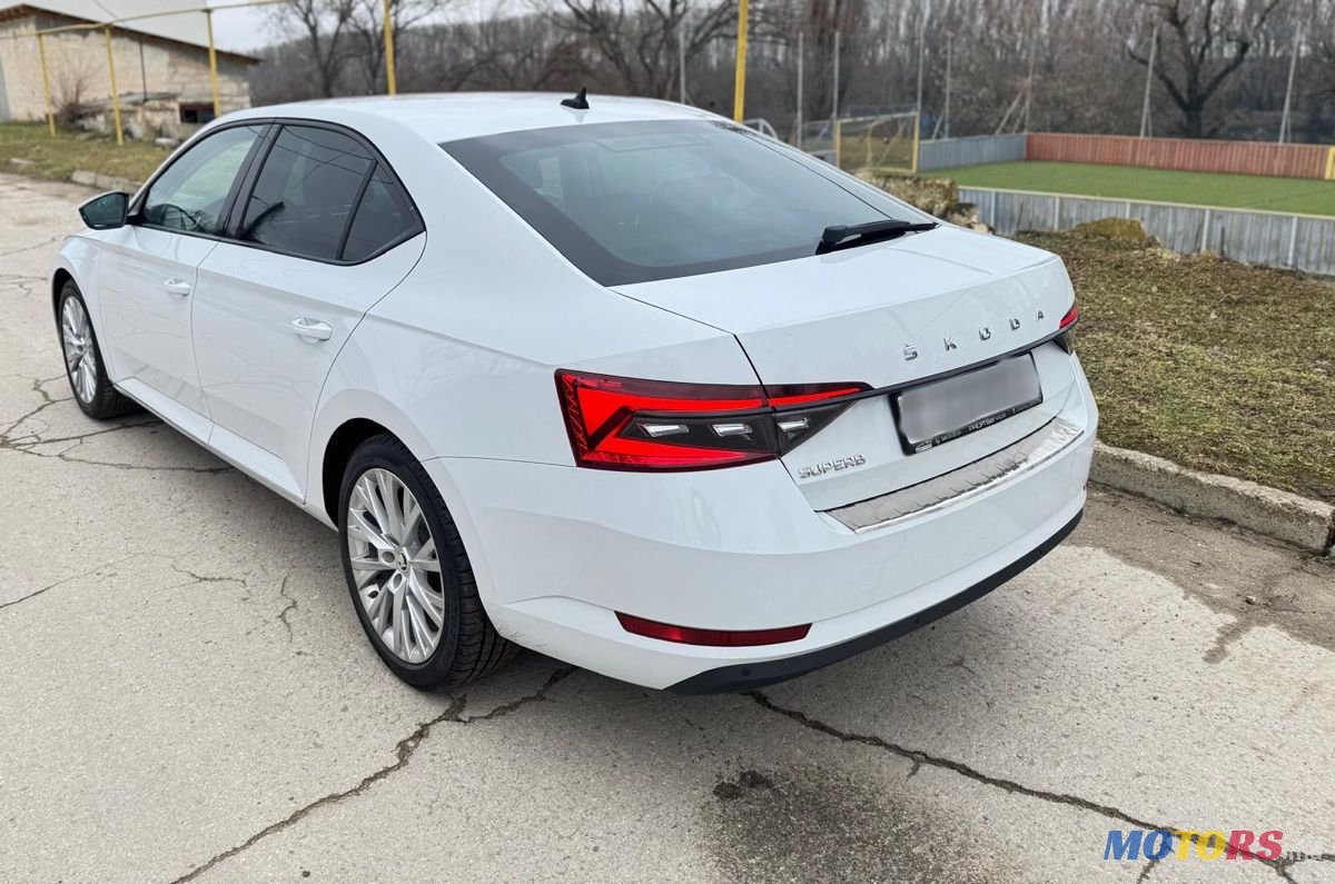 2021' Skoda Superb photo #1