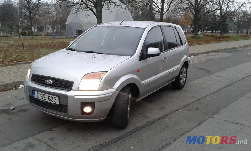 2010' Ford Fusion photo #1