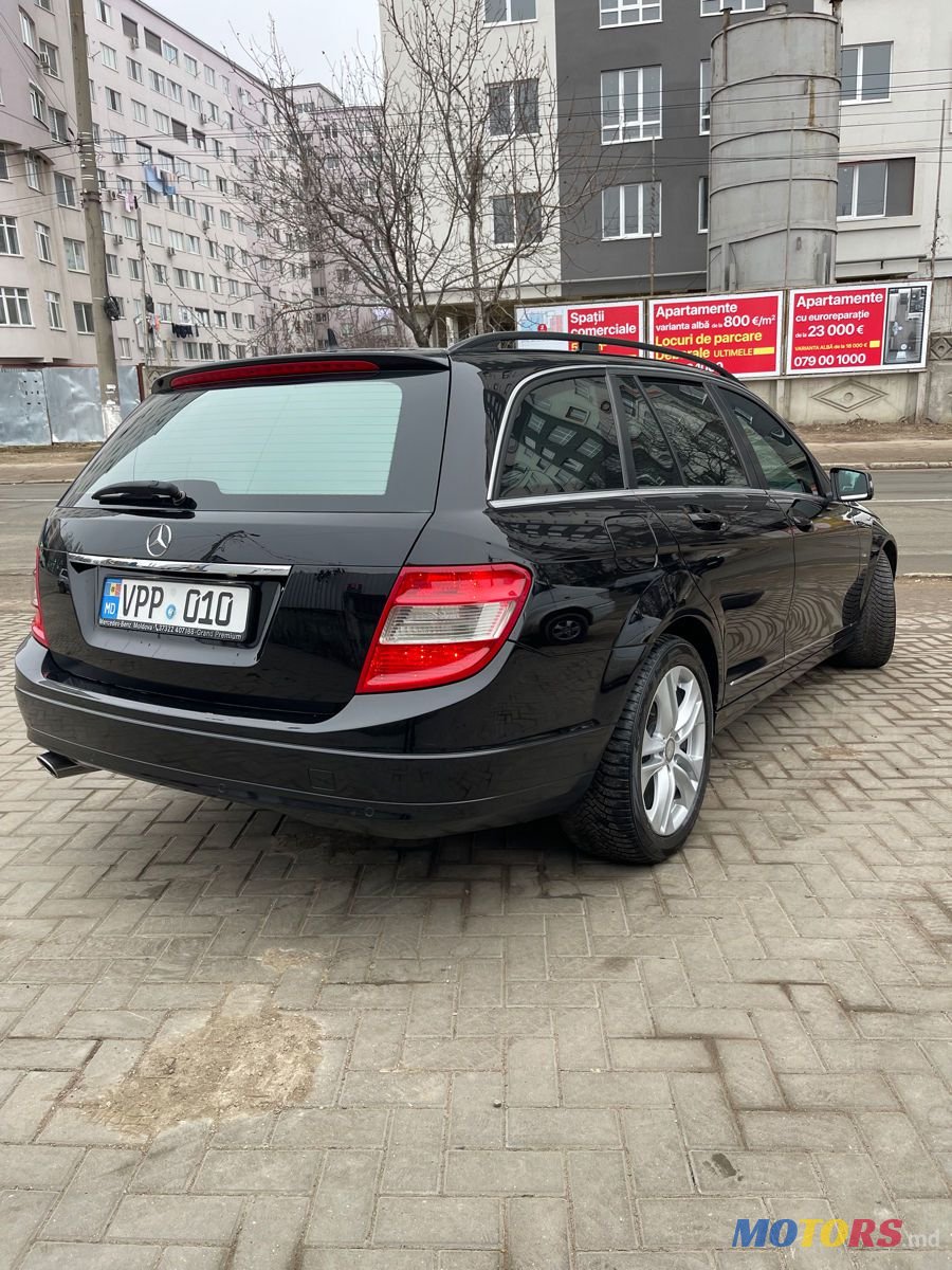 2009' Mercedes-Benz C Класс photo #3
