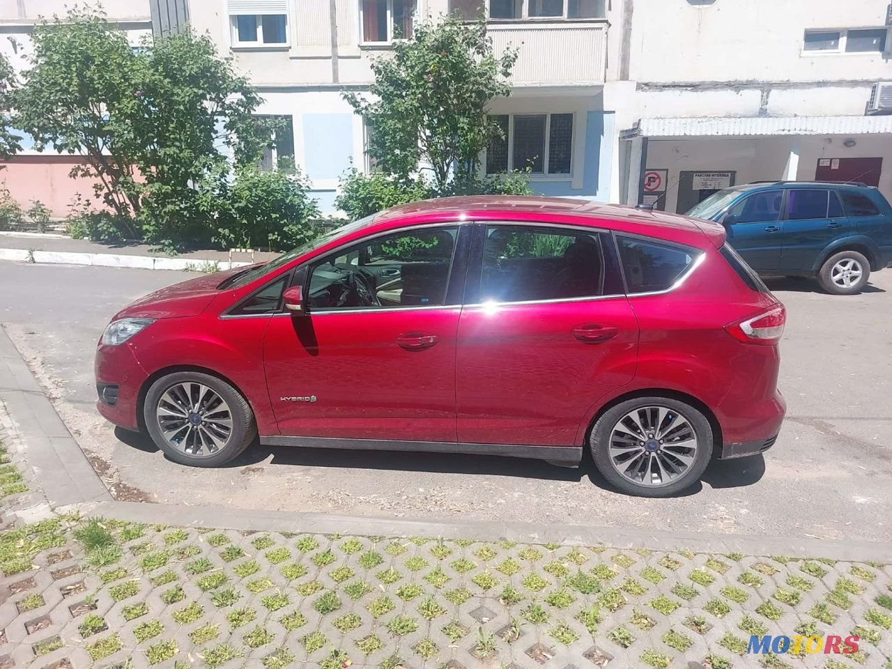 2017' Ford C-MAX photo #1