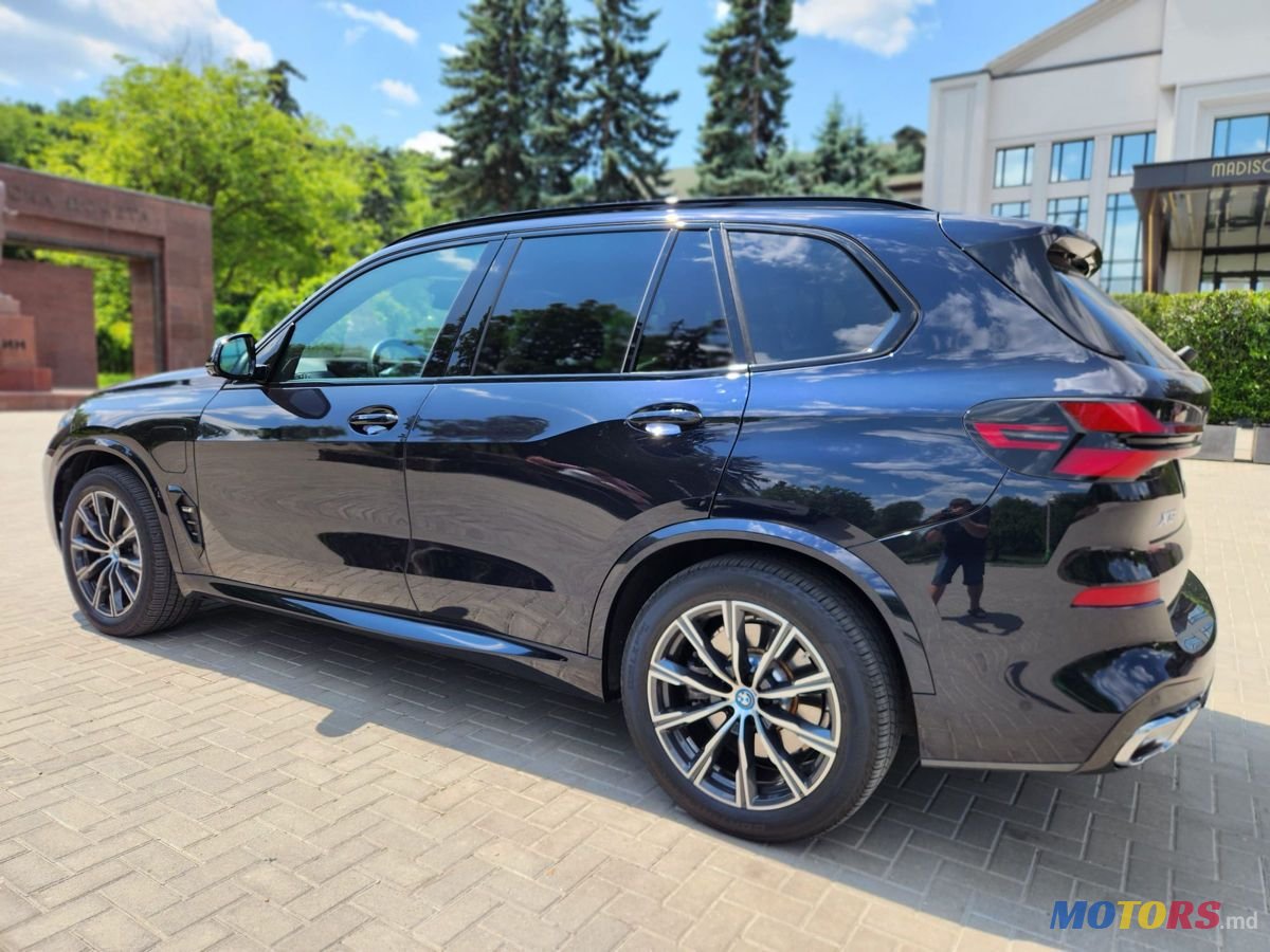 2024' BMW X5 photo #3