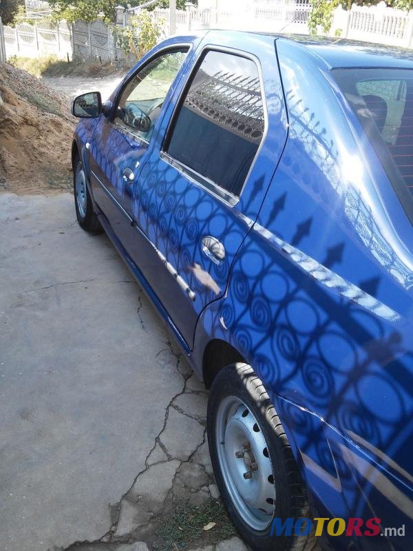 2008' Dacia Logan photo #2