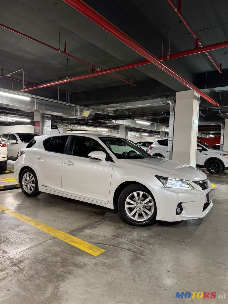 2011' Lexus Ct Series photo #2