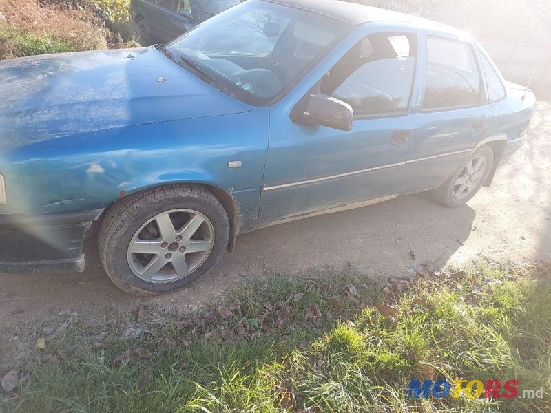 1993' Opel Vectra photo #3