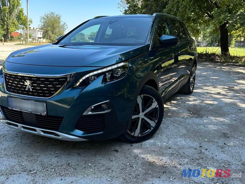 2019' Peugeot 5008 photo #1