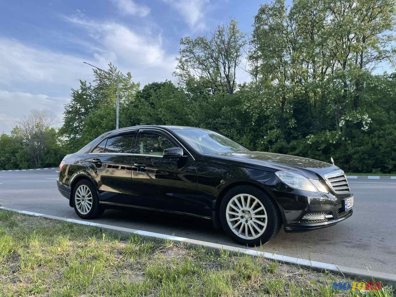 2013' Mercedes-Benz E Класс photo #3