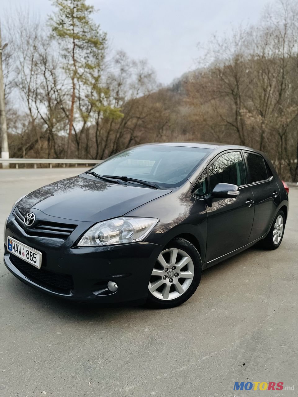 2010' Toyota Auris photo #1