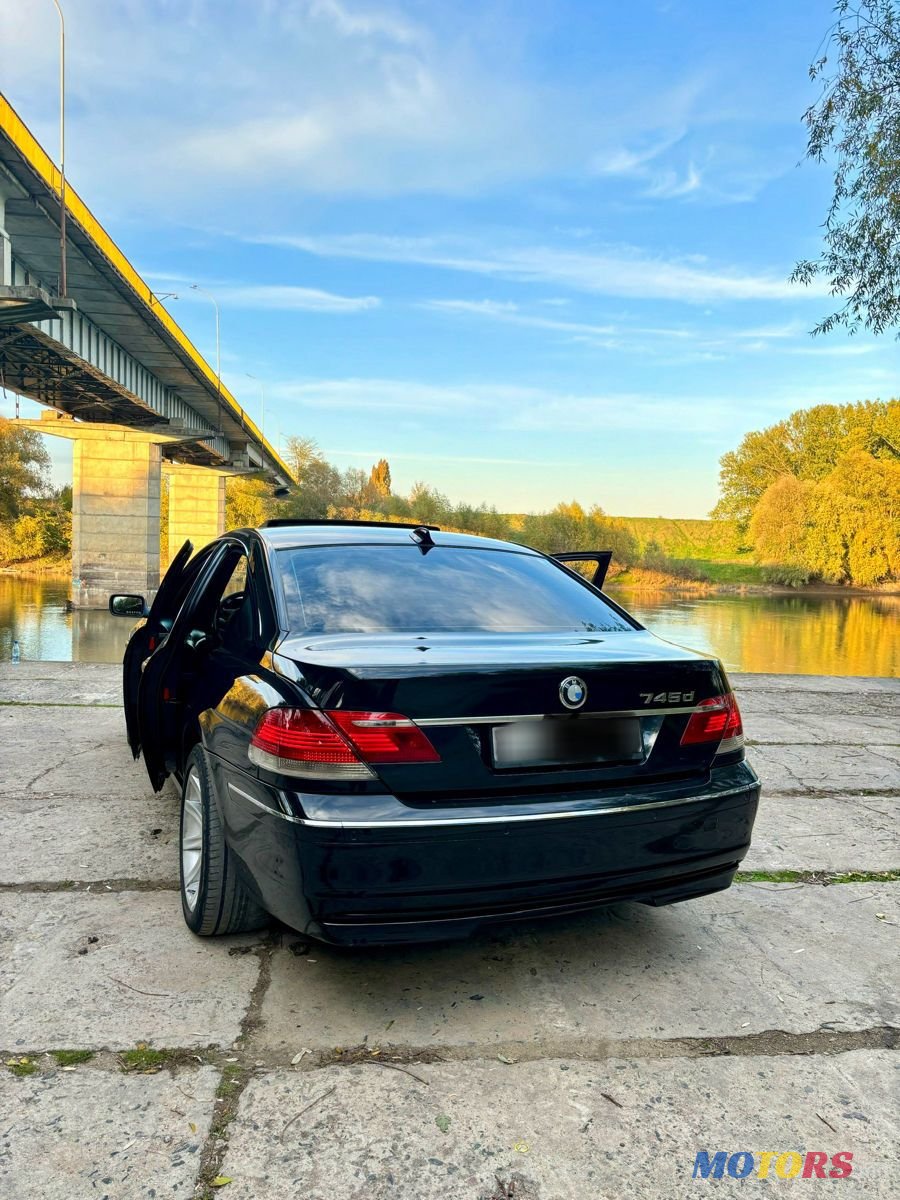 2005' BMW 7 Series photo #6