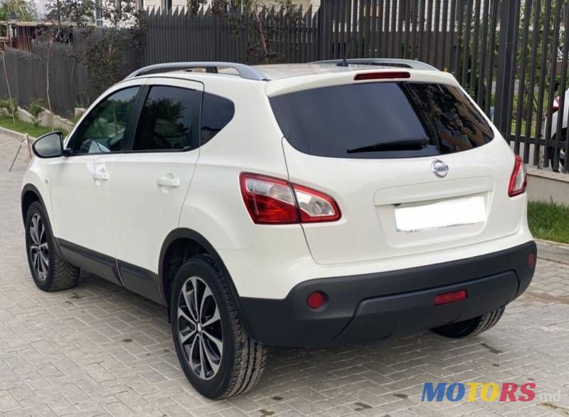 2011' Nissan Qashqai photo #4