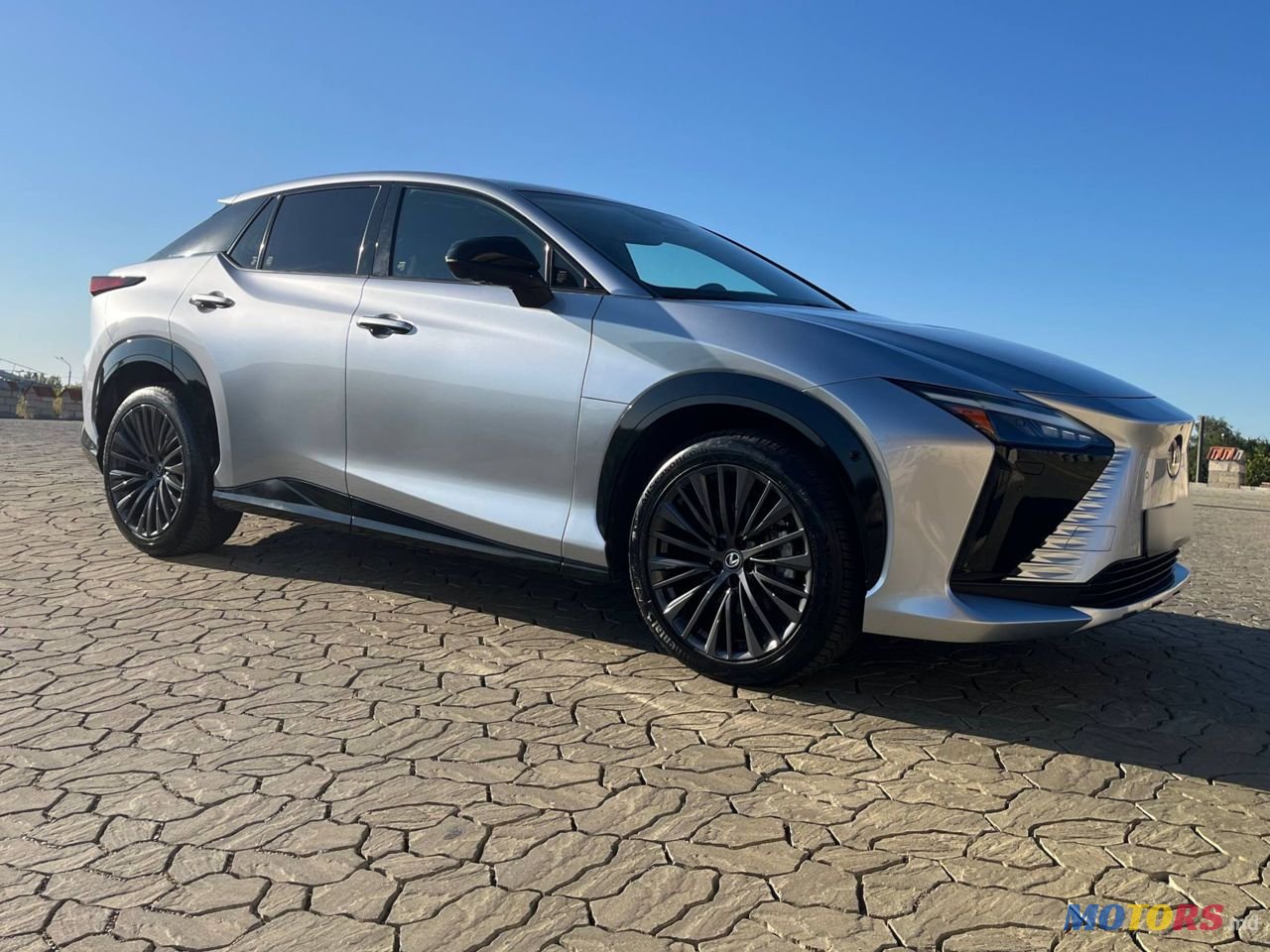 2023' Lexus Rz Series photo #6