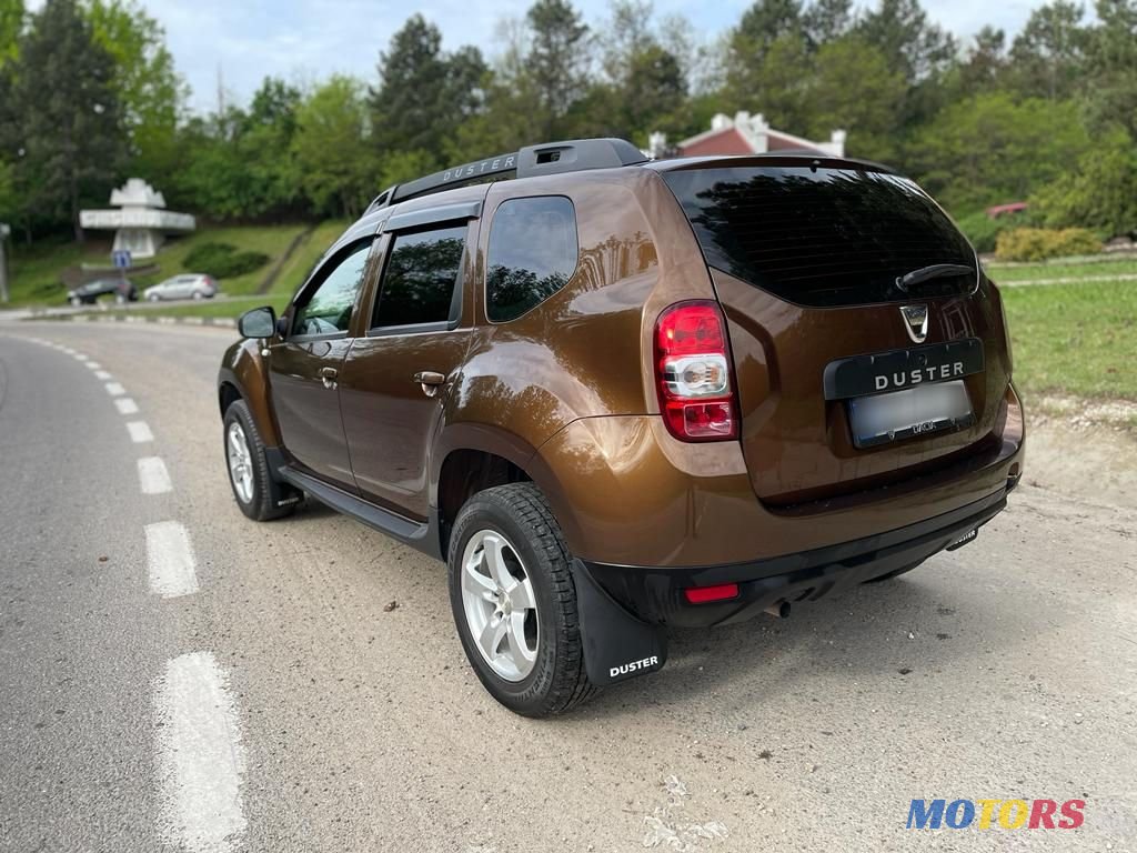 2015' Dacia Duster photo #4