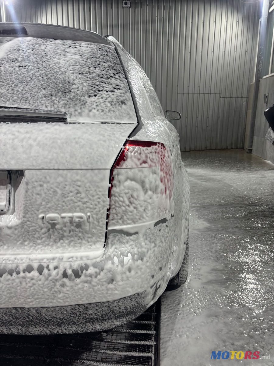 2003' Audi A4 photo #2