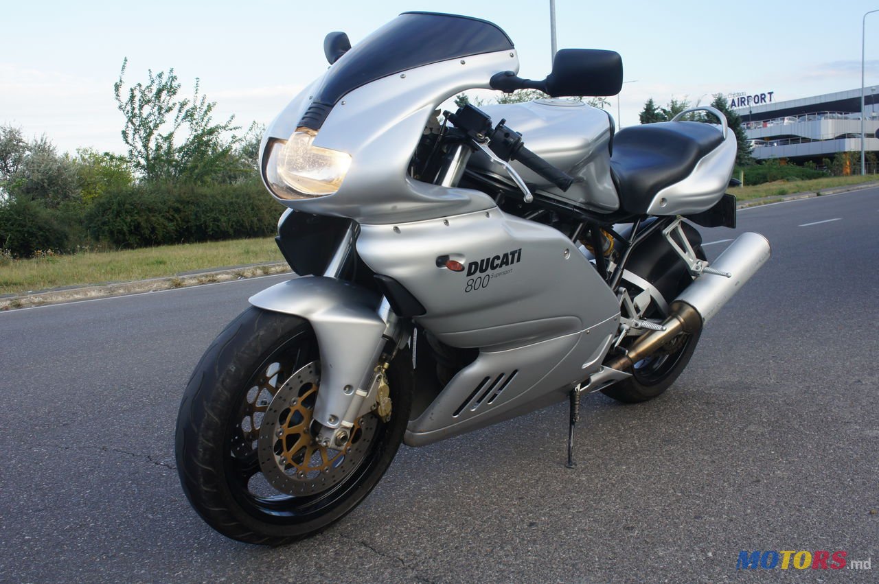 2004' Ducati Supersport 800 photo #1