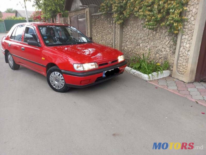 1994' Nissan Sunny photo #2
