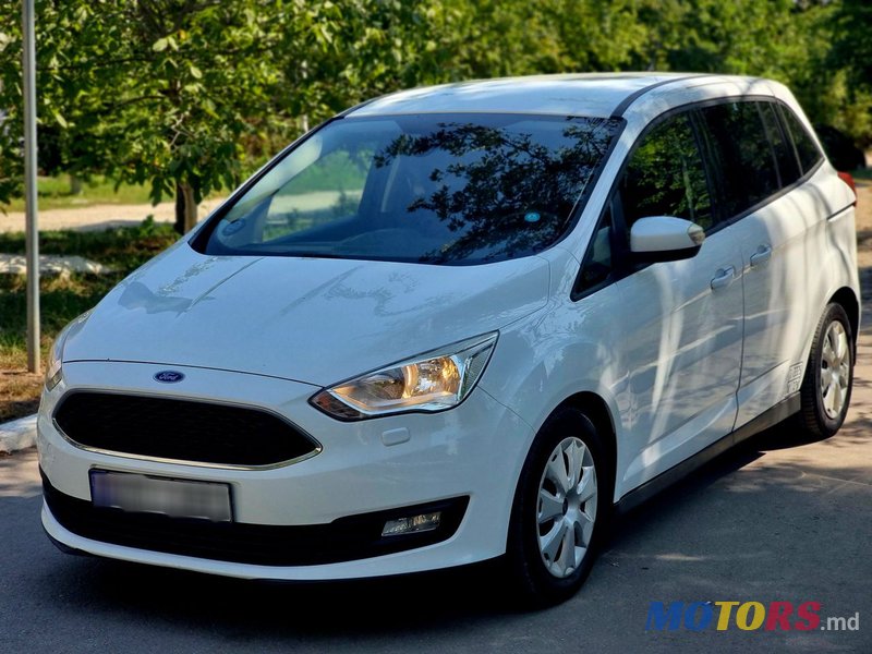 2015' Ford Grand C-MAX photo #2