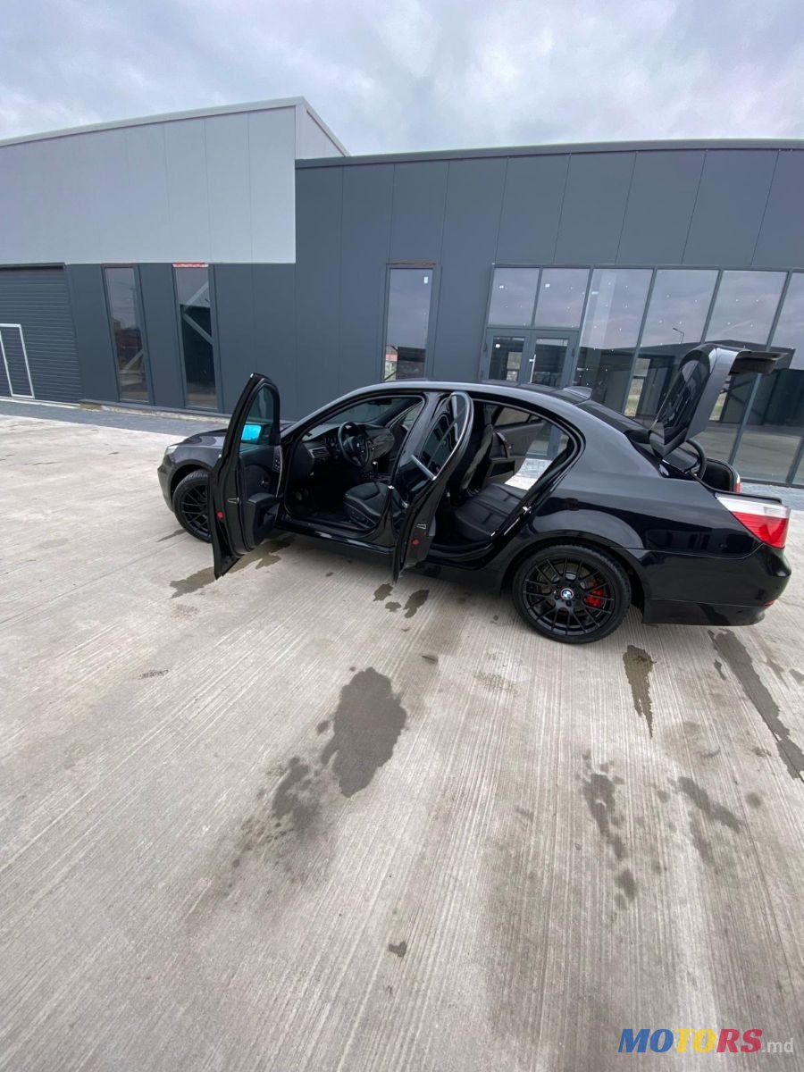 2006' BMW 5 Series photo #2