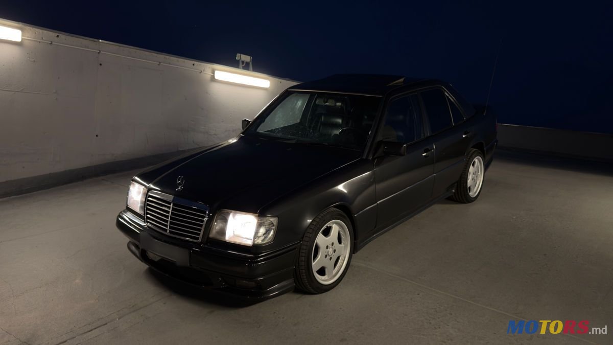 1992' Mercedes-Benz E-Class photo #3