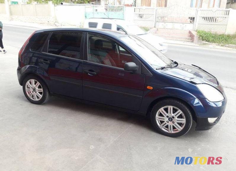 2004' Ford Fiesta photo #1