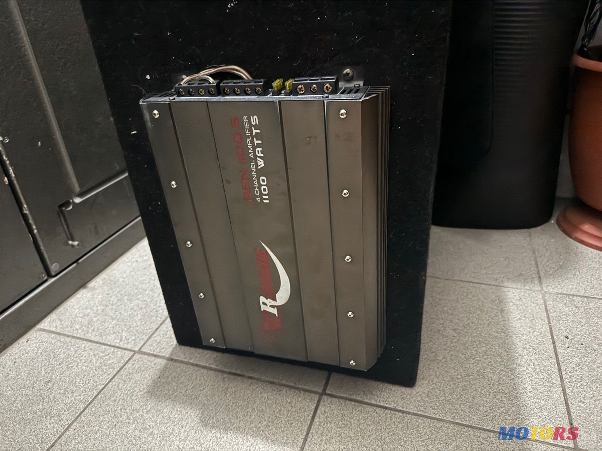 2007' Renault Megane photo #6