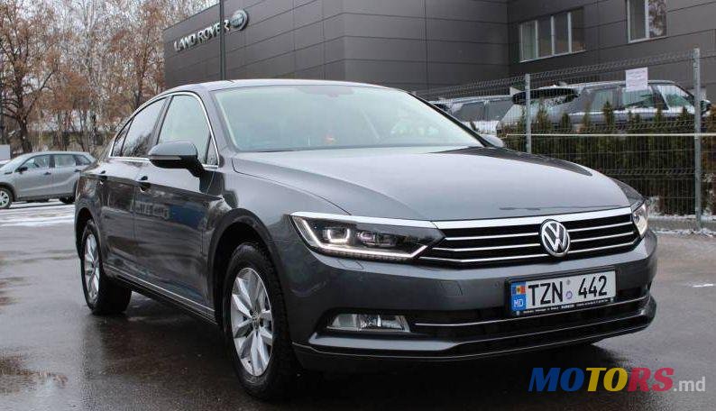 2017' Volkswagen Passat photo #1