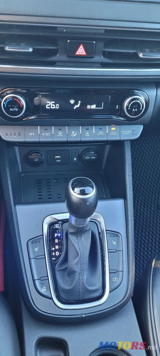 2021' Hyundai Kona photo #5